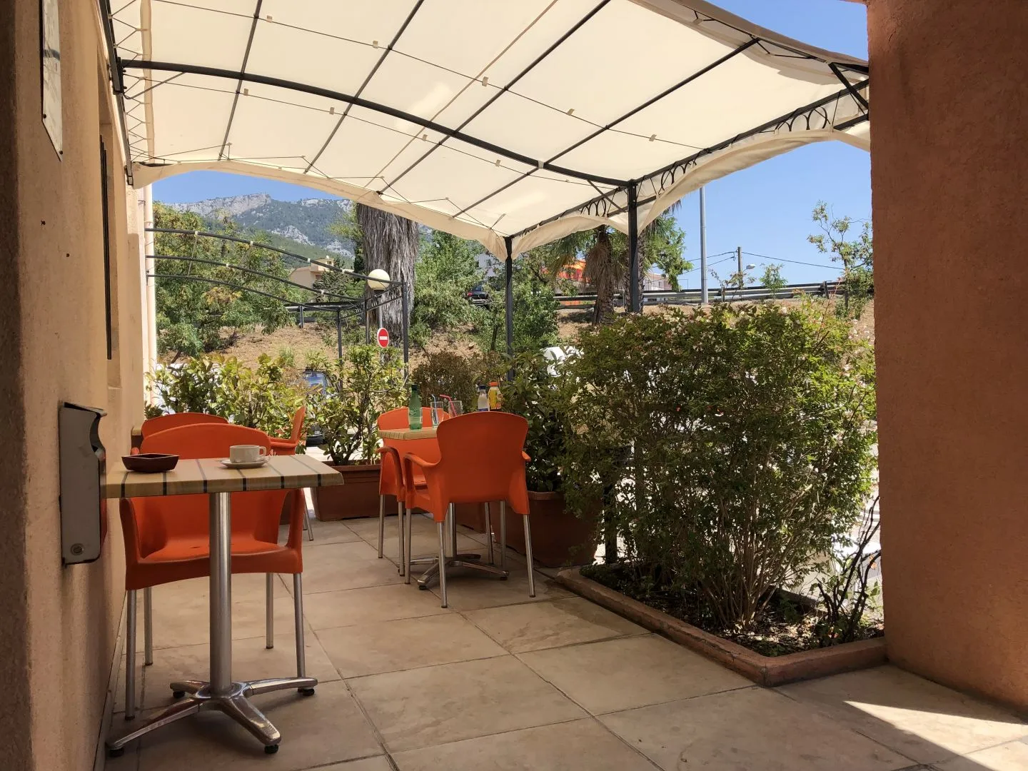 Hôtel Triotel in La Valette-du-Var, France